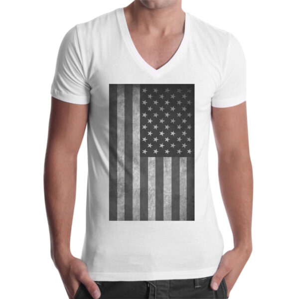 T-Shirt Uomo Scollo V USA VINTAGE 1 T-Shirt Uomo Scollo V USA VINTAGE