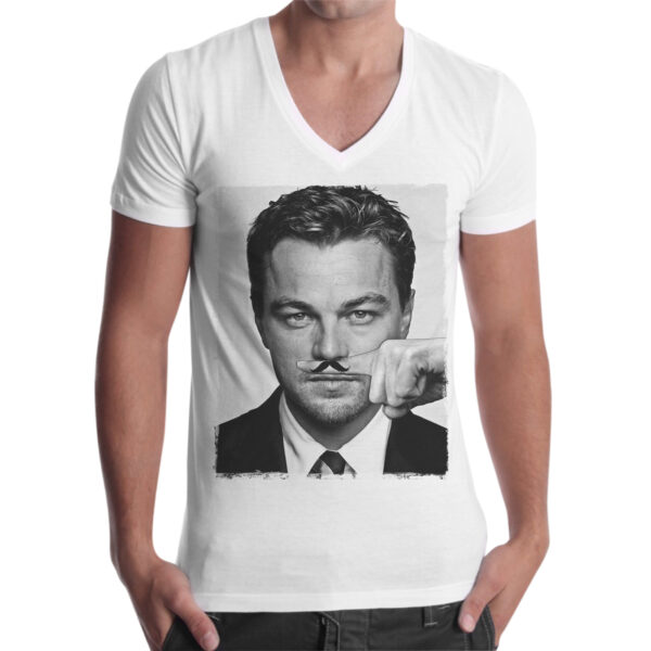 T-Shirt Uomo Scollo V LEONARDO MUSTACHE 1 T-Shirt Uomo Scollo V LEONARDO MUSTACHE