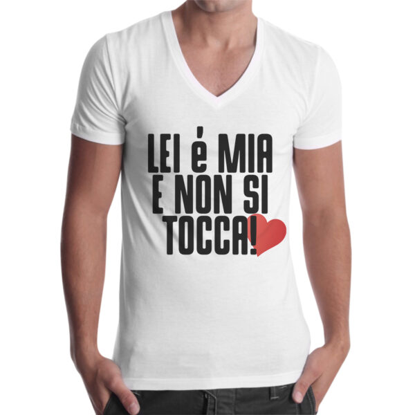 T-Shirt Uomo Scollo V LEI E' MIA 1 T-Shirt Uomo Scollo V LEI E' MIA